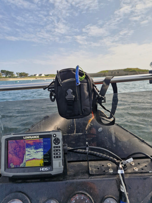 🎣la sacoche Protec Sea en action sur notre console de pêche 🚤